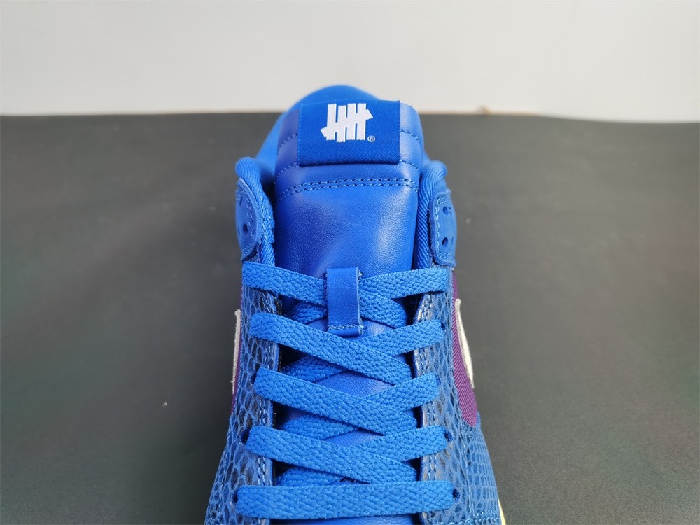 Undefeated Nike Dunk Low Dunk vs AF1 DH6508-400