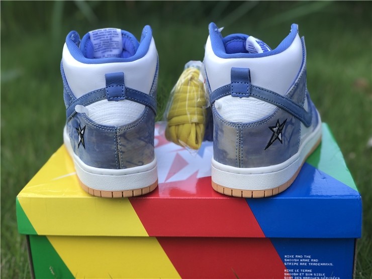 Carpet Company x Nike SB Dunk High CV1677-100