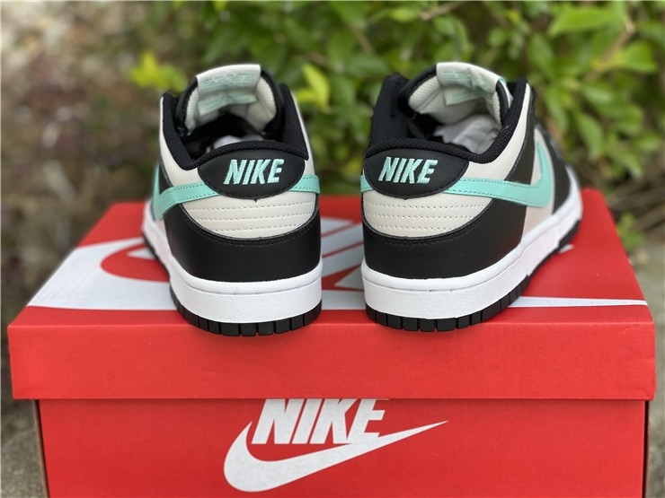 Nike Dunk Low Light Bone Tropical Twist - CW1590-003