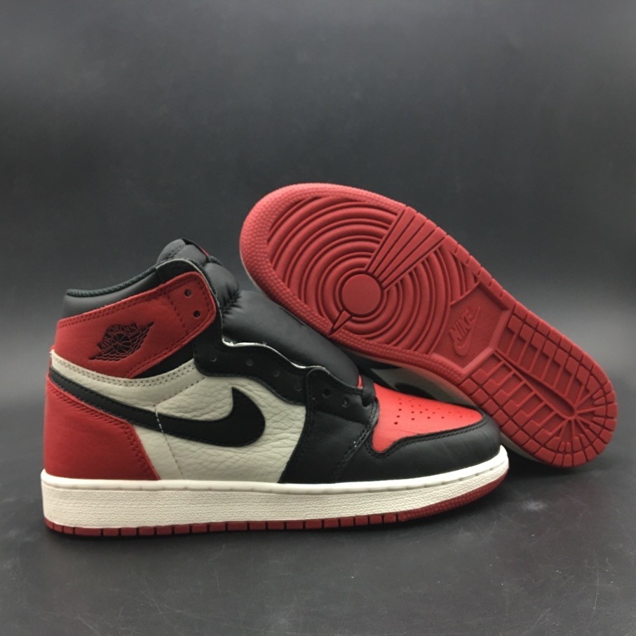 Air Jordan 1 Retro High OG Bred Toe 555088-610