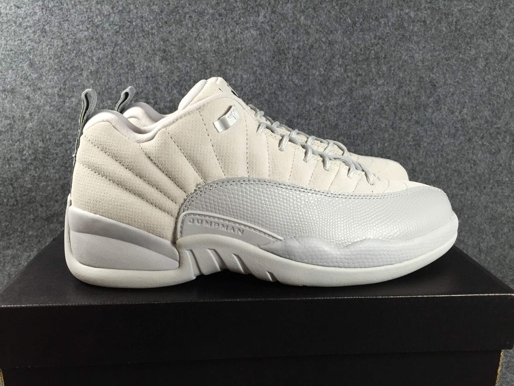 Jordan 12 Low Grey Suede 308317-002