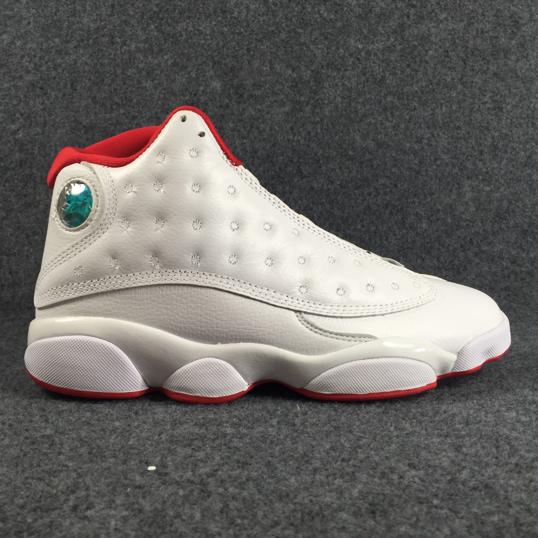 JORDAN 13 RETRO BP "HISTORY OF FLIGHT" white 414571-103