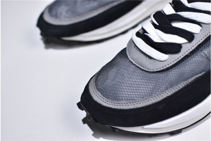 Sacai x Nike LDV Waffle Black BV0073-001