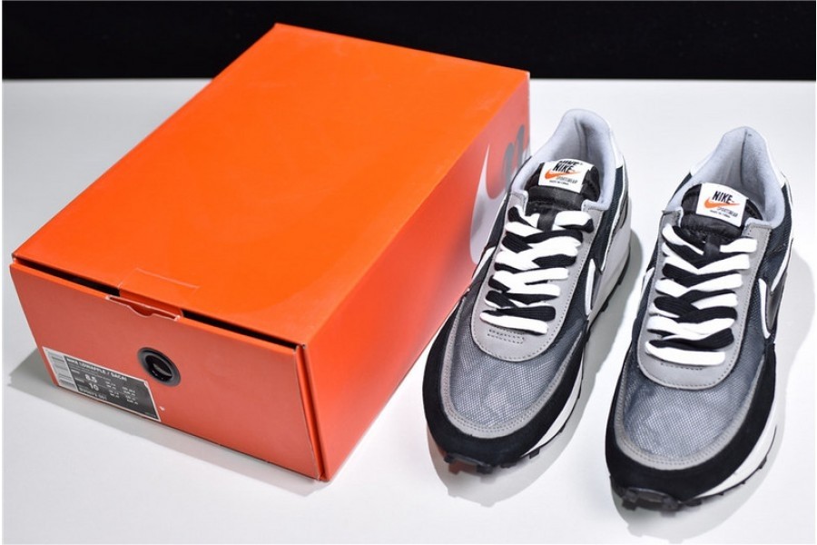 Sacai x Nike LDV Waffle Black BV0073-001